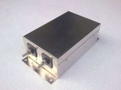 鉭電容器和固態(tài)電容哪一個(gè)好？